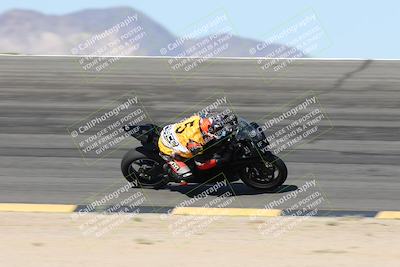 media/May-10-2025-Race Pace (Sat) [[db32fef2da]]/Vested/3-Bowl Set 1 (9am)/